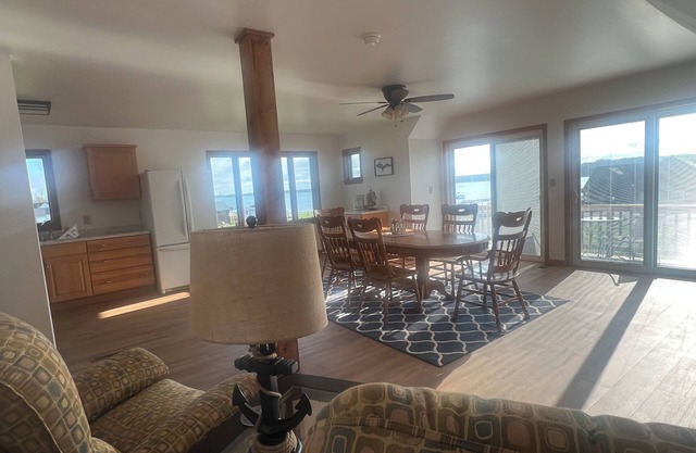 Waterfront and freighter views with optional dock space