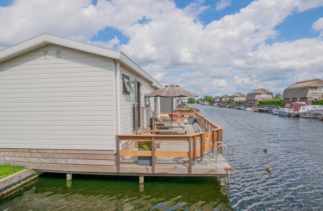Waterfront chalet with jetty