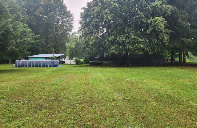 Waterfront Cottage on Acreage