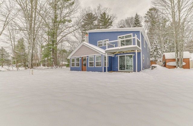 Waterfront Gaylord Getaway w/Otsego Lake Access!