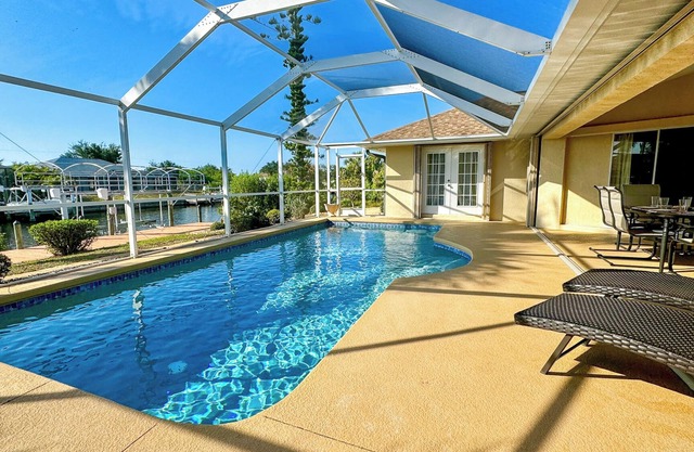 * Waterfront home to relax, reconnect, and create unforgettable memories together! *