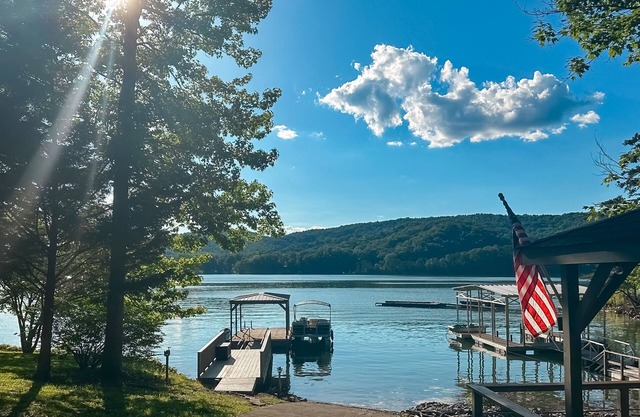Waterfront living with private dock, private boat launch, kayaks & firepit