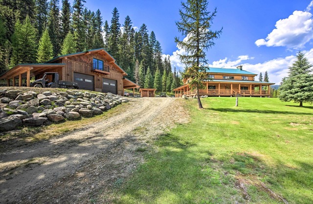Waterfront Log Home w/95 Acres on Yaak River