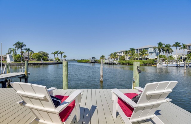 Waterfront Palmetto Home w/Private Pool & Dock!