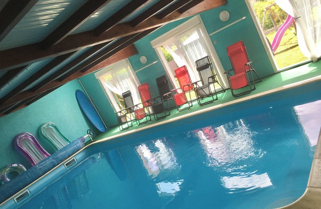 Waterfront villa (pool, spa, sauna)