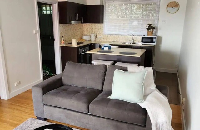 Waverley Heights Moonee Ponds