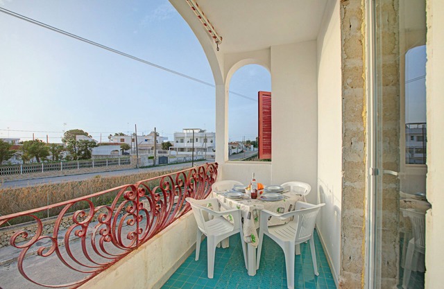 Waves Apartment 3 Sea View 100 M from sea, Porto Cesareo, Italy