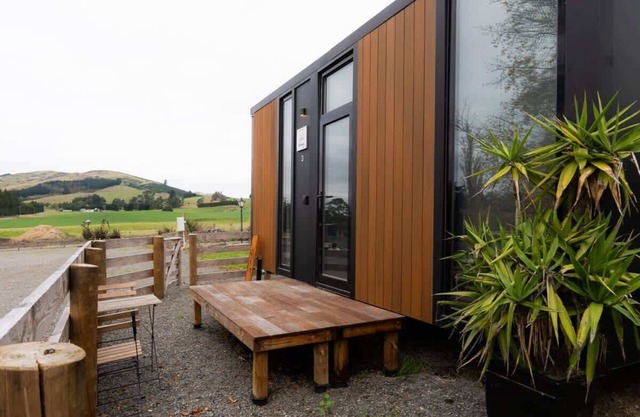Weka Pass Cottages 3 by Tiny Away