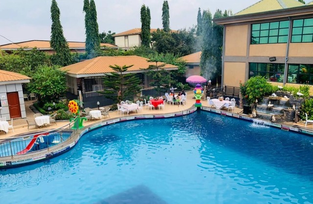 Welcome Garden's Hotel