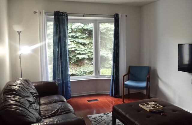 Welcome Home! WOW! Welcome home to this spacious and serene, comfy space for all