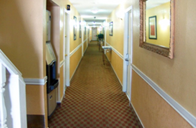 Welcome to the Holland inn suites double room