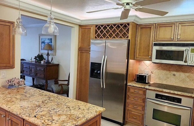 Welcome to your beachfront paradise getaway! PH3 is a stunning Gulf Front.