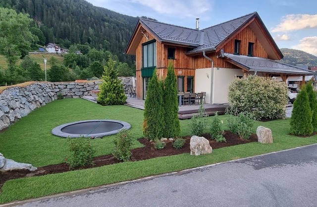 Wellness chalet Bell a Mur with outdoor sauna & view of the Kreischberg ski area