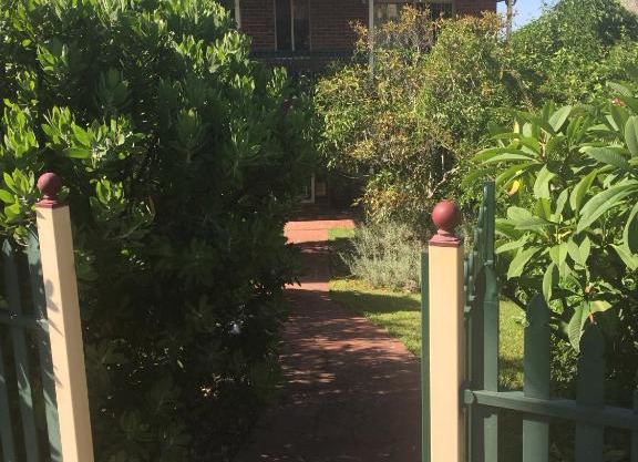 Wellness Stay in Private Home near beaches, rainforest and South Coast, 2 rooms