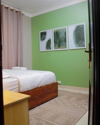 White Cottage Suites