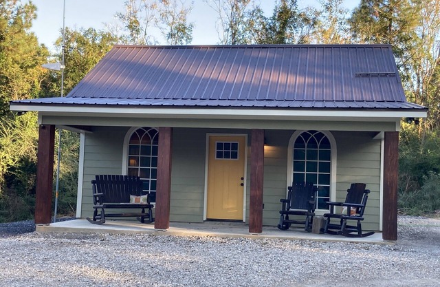 Whitetail Cabin in Jefferson County, MS near the Homochitto National Forest.