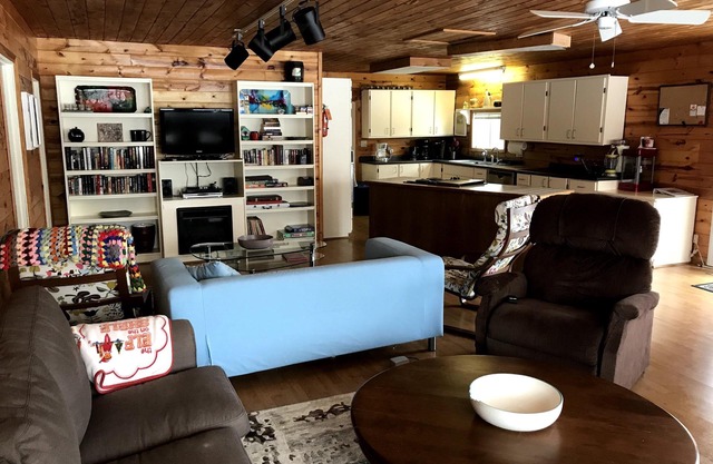 Winnipeg Beach Cottage Rental