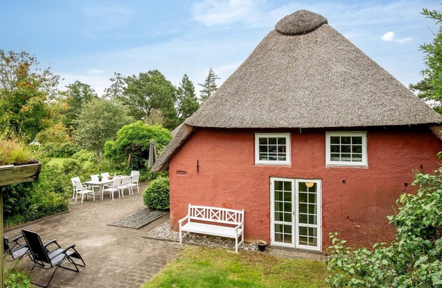 "Wiss" - 4.1km from the sea by Interhome
