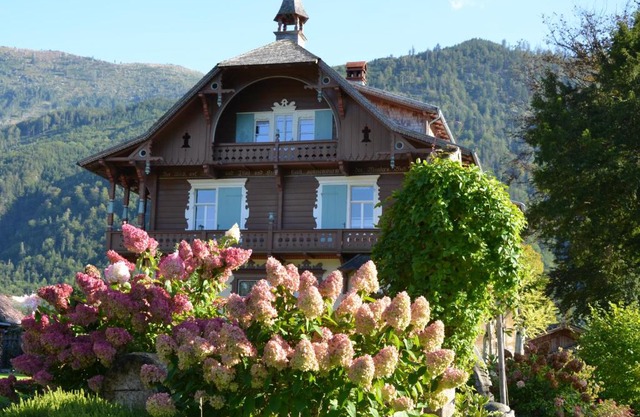 Wohnen am See Villa Schrötter direkt am Traunsee