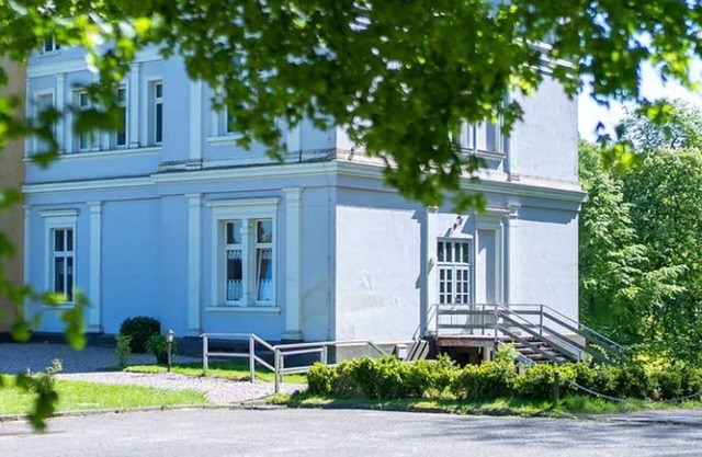 Wohnstudio für 7 Personen im Schloss Semlow - Schloss Semlow mit Englischem Landschaftspark