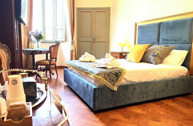 Wonderful 2-bedroom apartment in Roma with WiFi