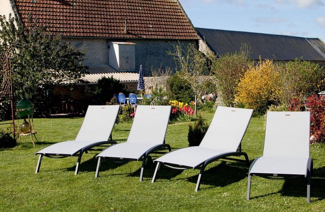 Wonderful private villa for 7 people with WIFI, TV, terrace, pets allowed and parking
