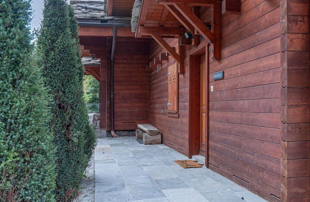 Wonderful private villa for 8 people with WIFI, TV, terrace and pets allowed