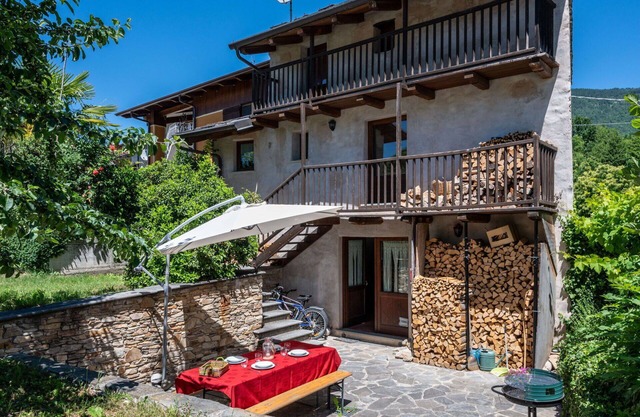 Wonderful private villa for 4 guests with WIFI, TV and patio