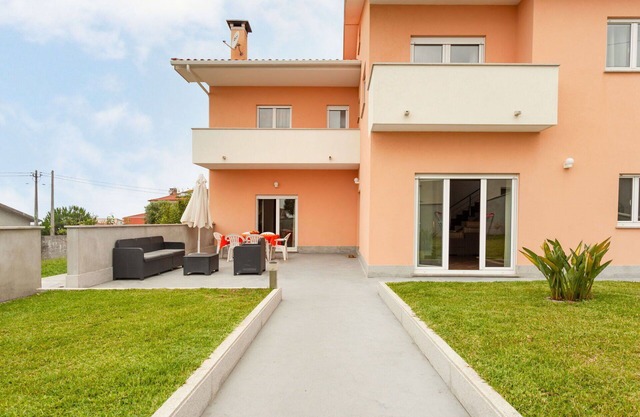 Wonderful private villa for 8 guests with WIFI, TV and terrace