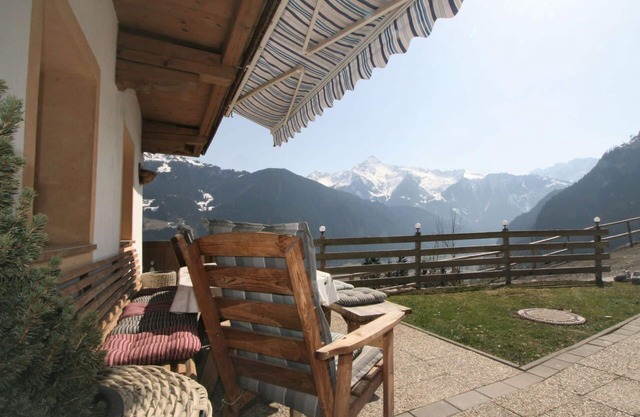 Wonderful private villa for 8 people with TV and terrace