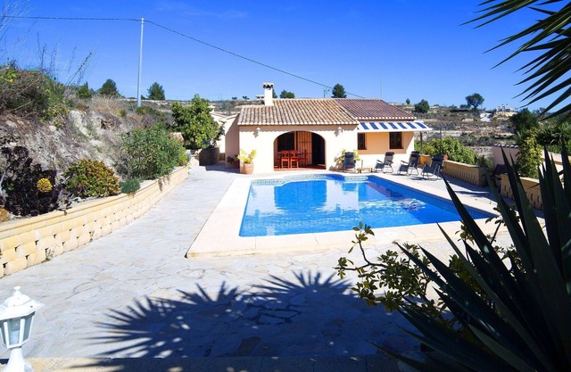 Wonderful private villa for 6 guests with WIFI, private pool, A/C, TV, terrace and panoramic view