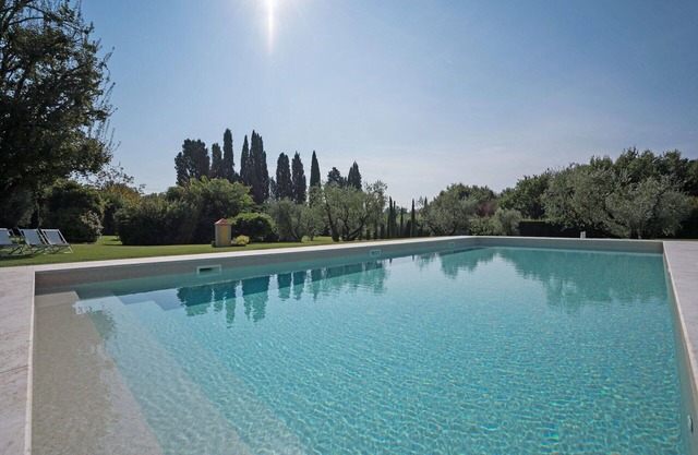 Wonderful private villa for 12 guests with private pool, WIFI, A/C, TV, panoramic view and parking