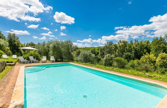 Wonderful private villa for 8 people with WIFI, private pool, TV and patio