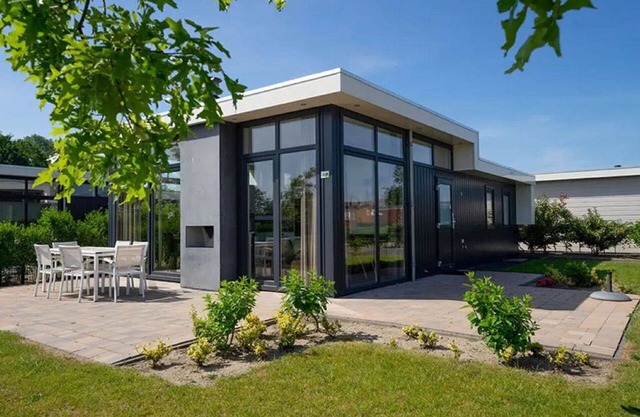 Wonderful private villa for 6 guests with WIFI, TV, terrace and parking