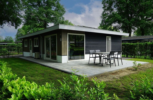 Wonderful private villa for 6 guests with WIFI, pool, TV, terrace and parking