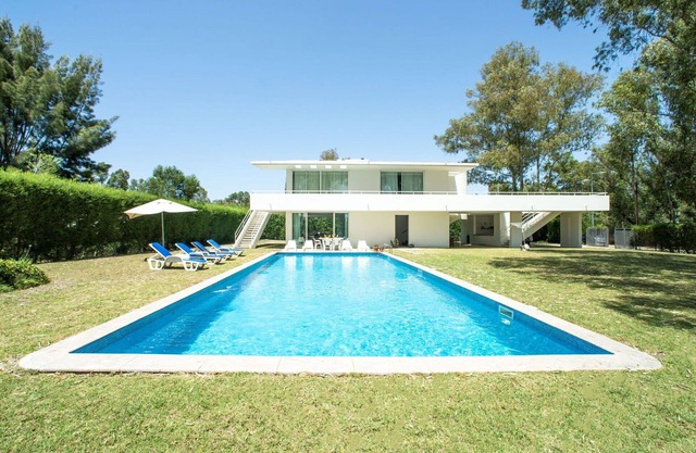 Wonderful private villa for 6 guests with A/C, private pool, WIFI, TV and terrace