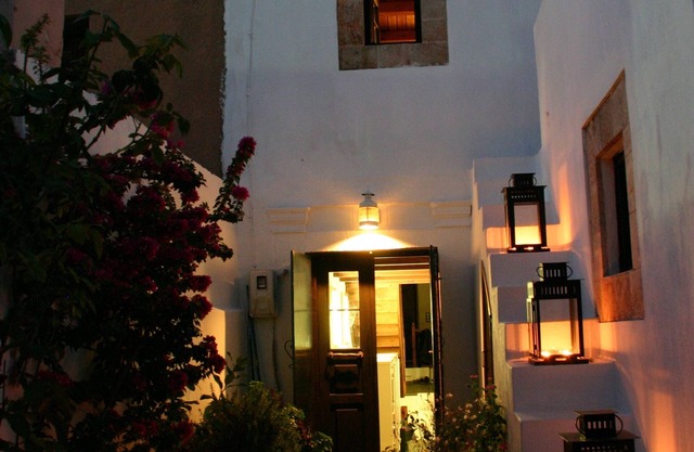 Wonderful traditional single-room