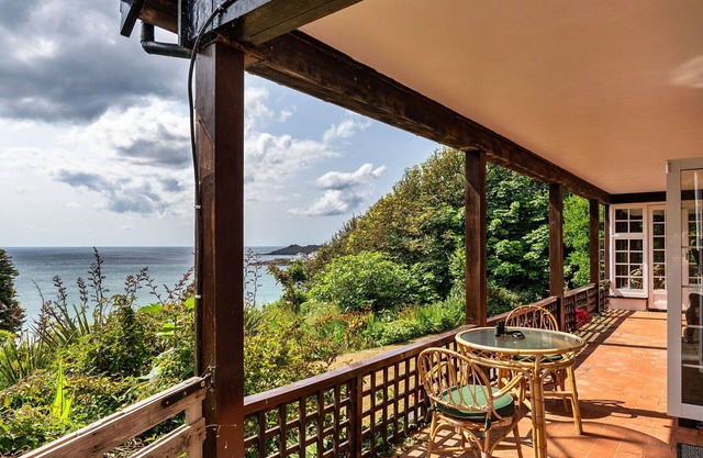 Wonderful villa for 13 guests with WIFI, terrace and parking
