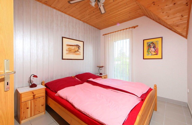 Wonderful villa for 7 guests with WIFI, TV, patio and parking