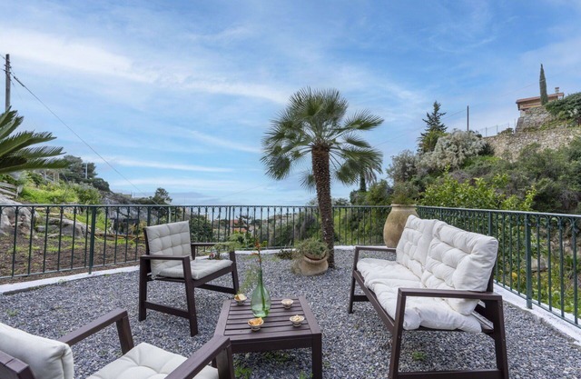 Wonderful villa for 4 people with WIFI, A/C, terrace and panoramic view