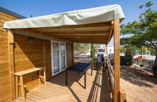 - Wood Mobile Home 3