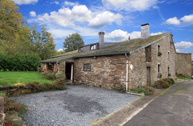 Woodland Hideaway in Malempré