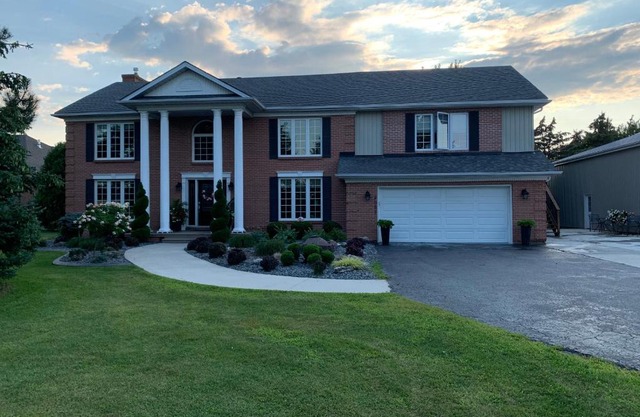 Woodslee Bed and Breakfast
