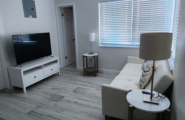 WOW! Fully remodeled 2 bed/2 bath! Only a 5 min walk to the beach! Great views!