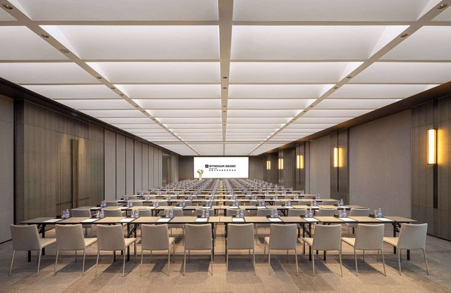 Wyndham Grand Chengdu East