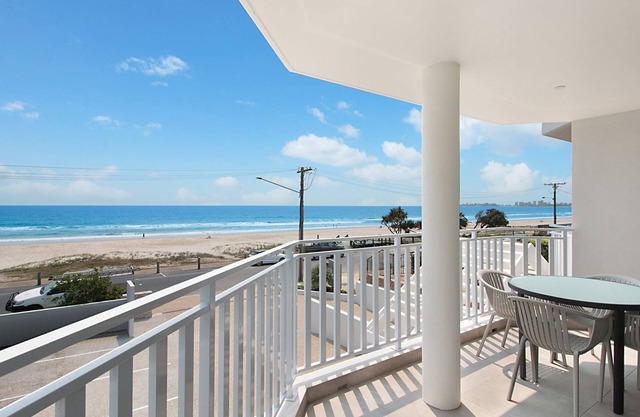 Xavier Dunes 4 - Luxury Beachfront Tugun/Currumbin