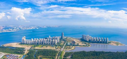 Xtu 2Bedroom Sea View at Forest City-民宿