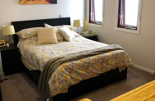 (Y) 5-Star Room+Bathroom - Single/Couple/Business