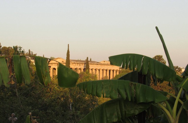 Y guest House an alternative under Acropolis