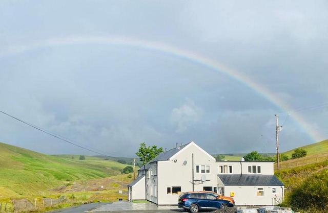 Y Star Inn